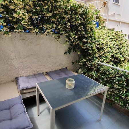 Cozy Seaside Studio In Lemos Vouliagmenis Athens Exterior photo